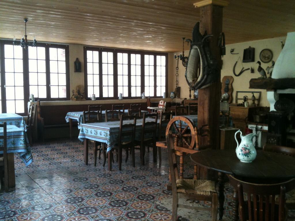 Gite Le Pelens Saint-Martin-dʼEntraunes 外观 照片