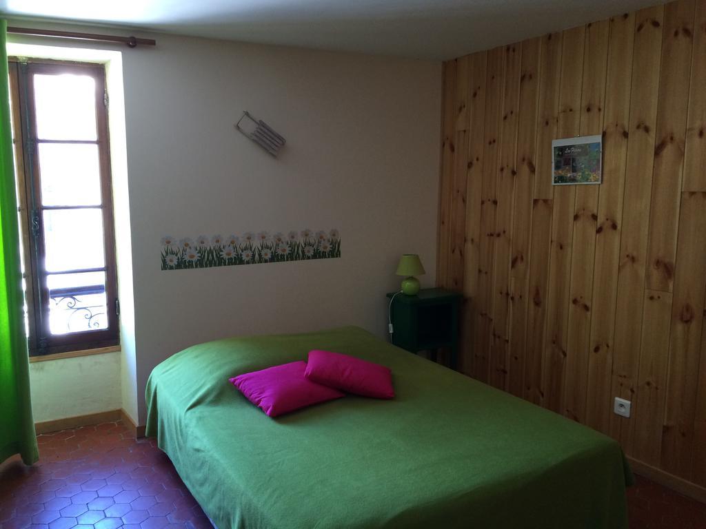 Gite Le Pelens Saint-Martin-dʼEntraunes 外观 照片